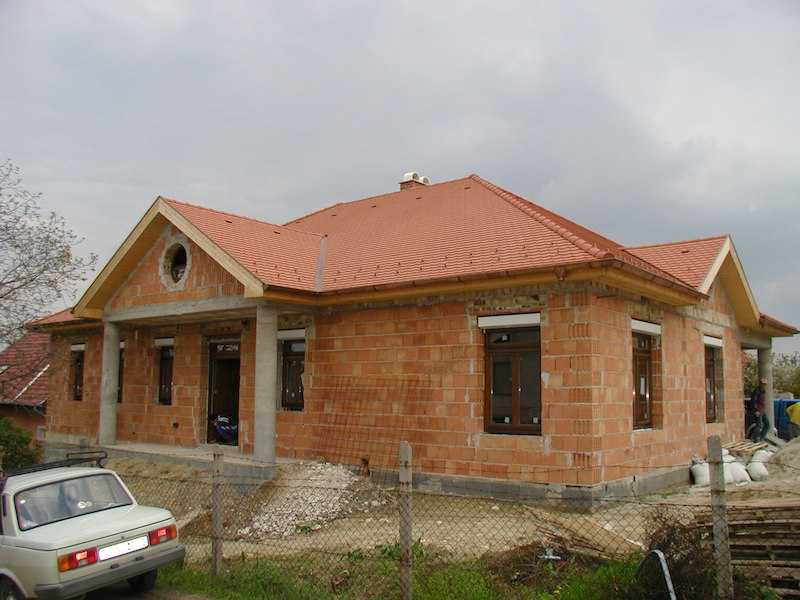 Családiház építés